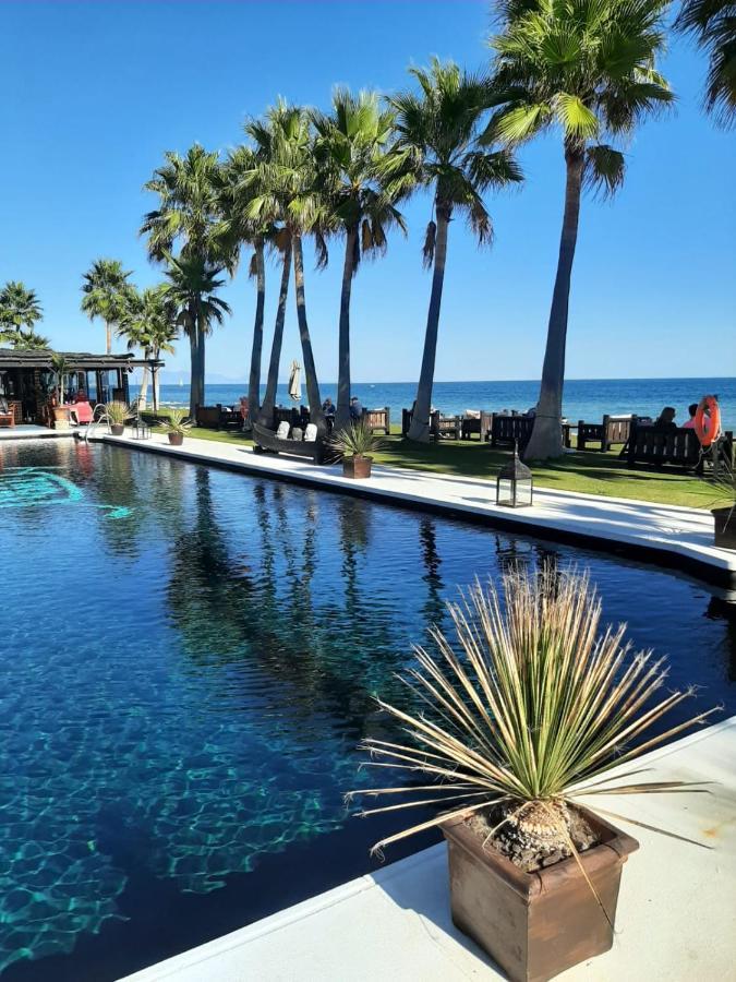 Villa Moderne Proche De La Mer Манільва Екстер'єр фото